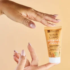 TRAVEL - Scrub corpo tonificante - Gingko Bio e Vitamina C (30 ml)